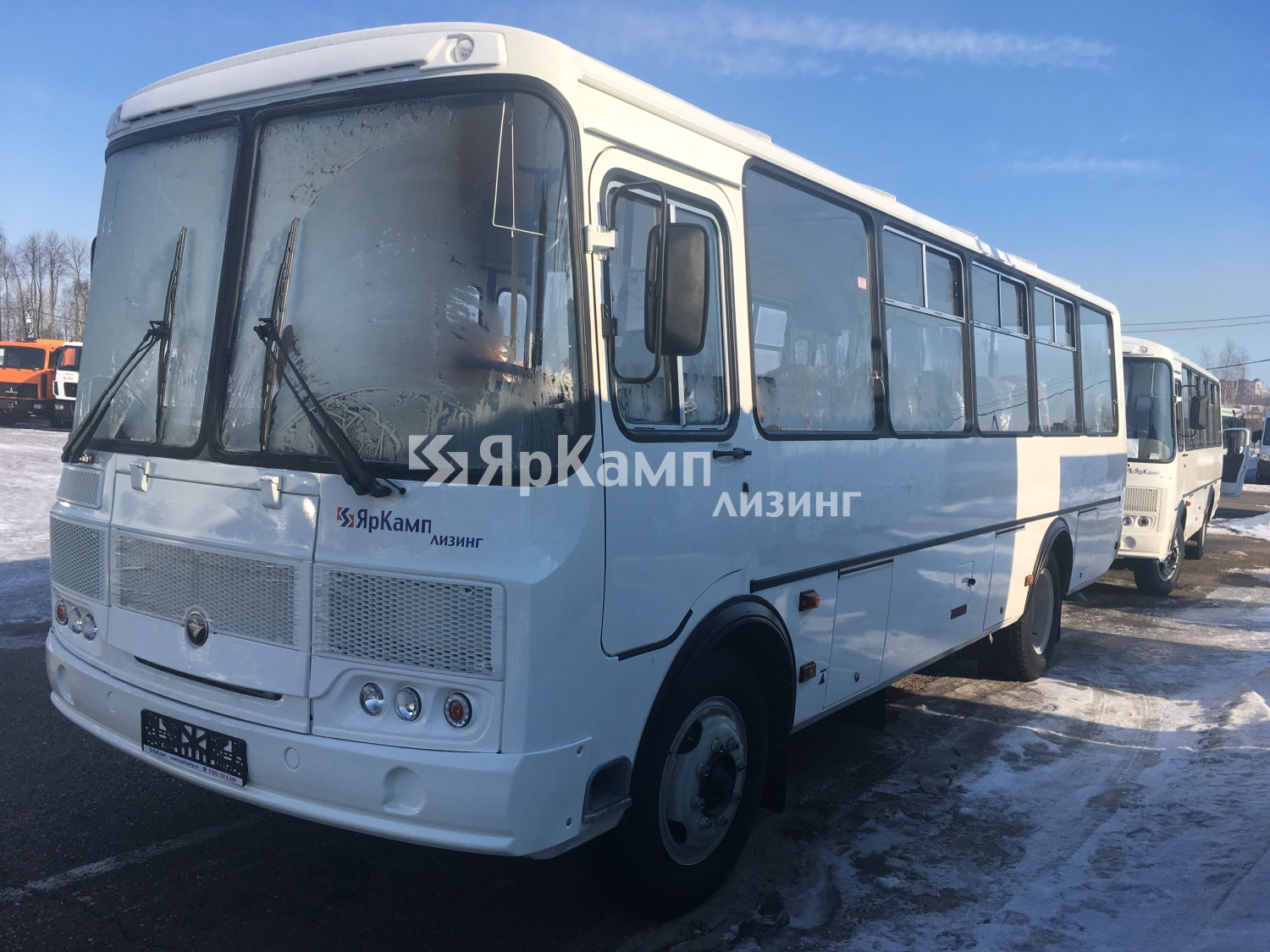 Два автобуса ПАЗ 4234-05 поставлены на правах финансовой аренды