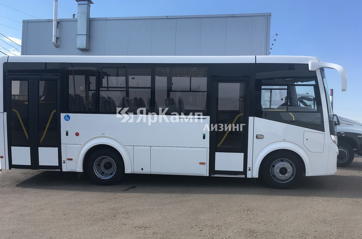 Автобусы ПАЗ 320435-04 Вектор NEXT переданы в финансовую аренду