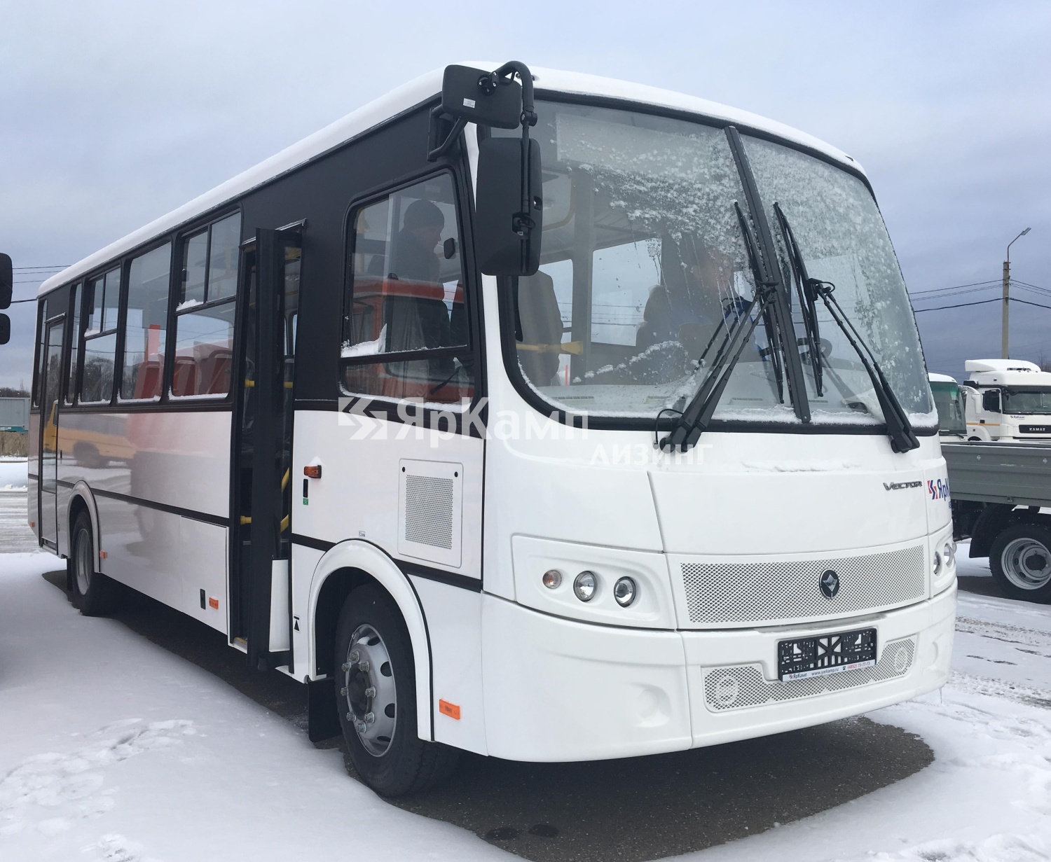 Автобус ПАЗ 320412-05 передан в финансовую аренду