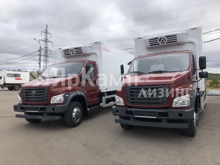 Два фургона на базе ГАЗ-С41R13 переданы в финансовую аренду