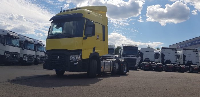 "ЯрКамп-Лизинг" осуществил поставку на условиях лизинга тягача Renault T 440 6Х2