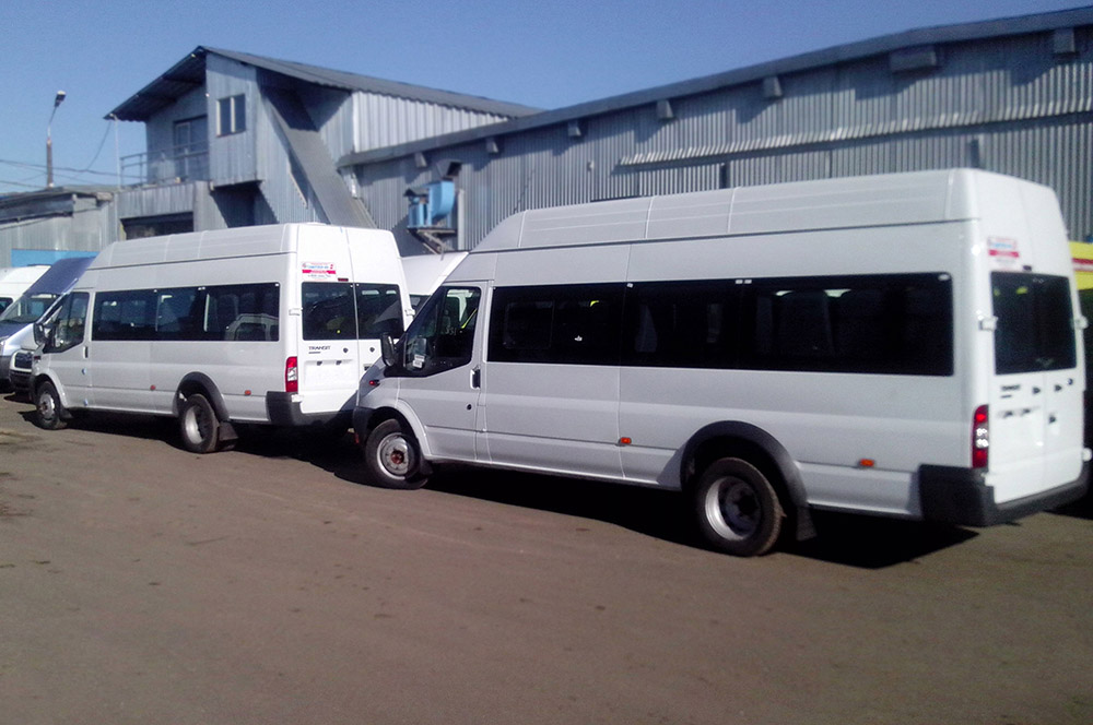 Группа компаний "ЯрКамп-Лизинг" передала в лизинг пассажирские микроавтобусы Ford Transit в количестве 4 единиц