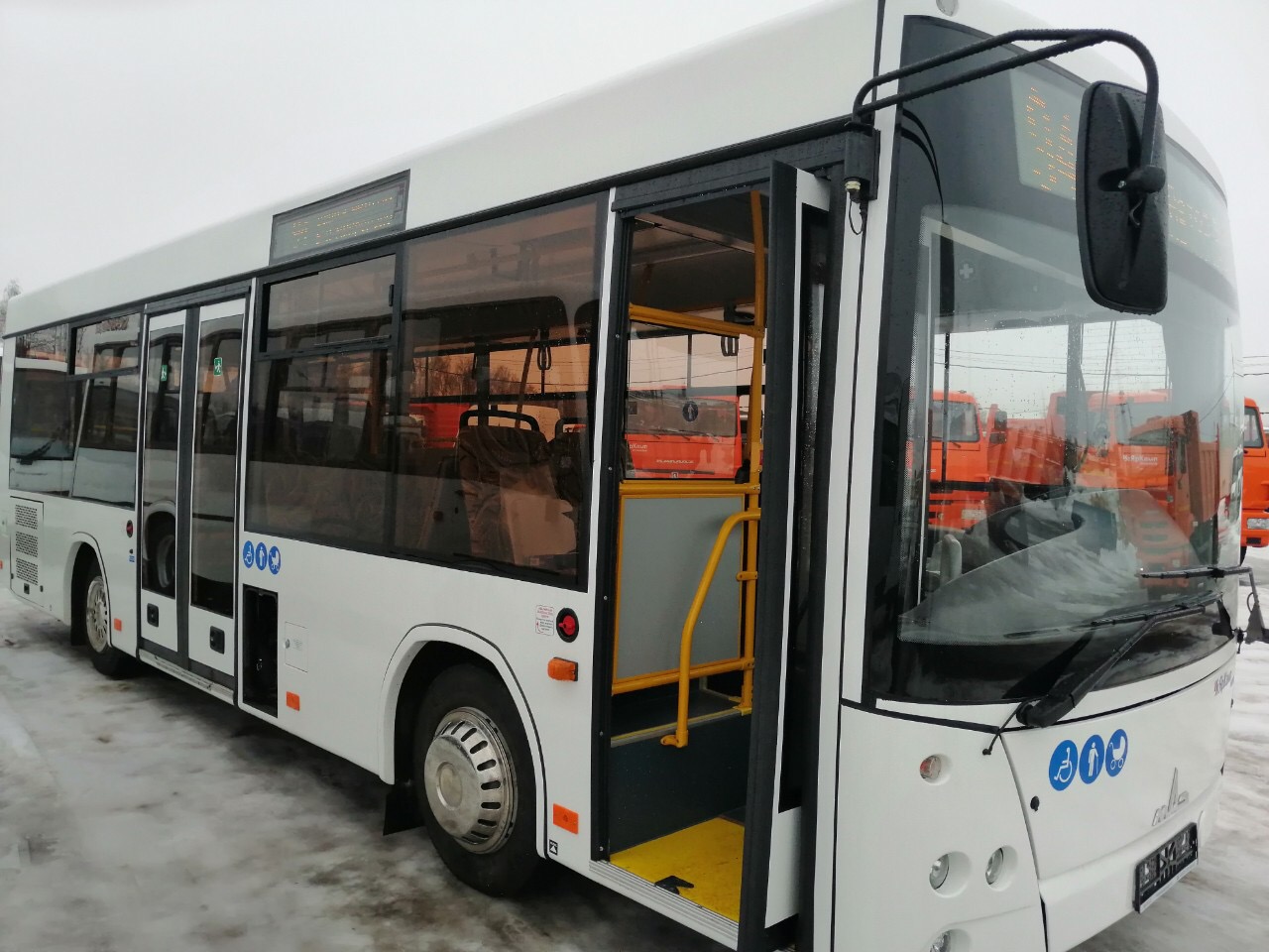 Новый городской автобус МАЗ-206086 отгружен в лизинг