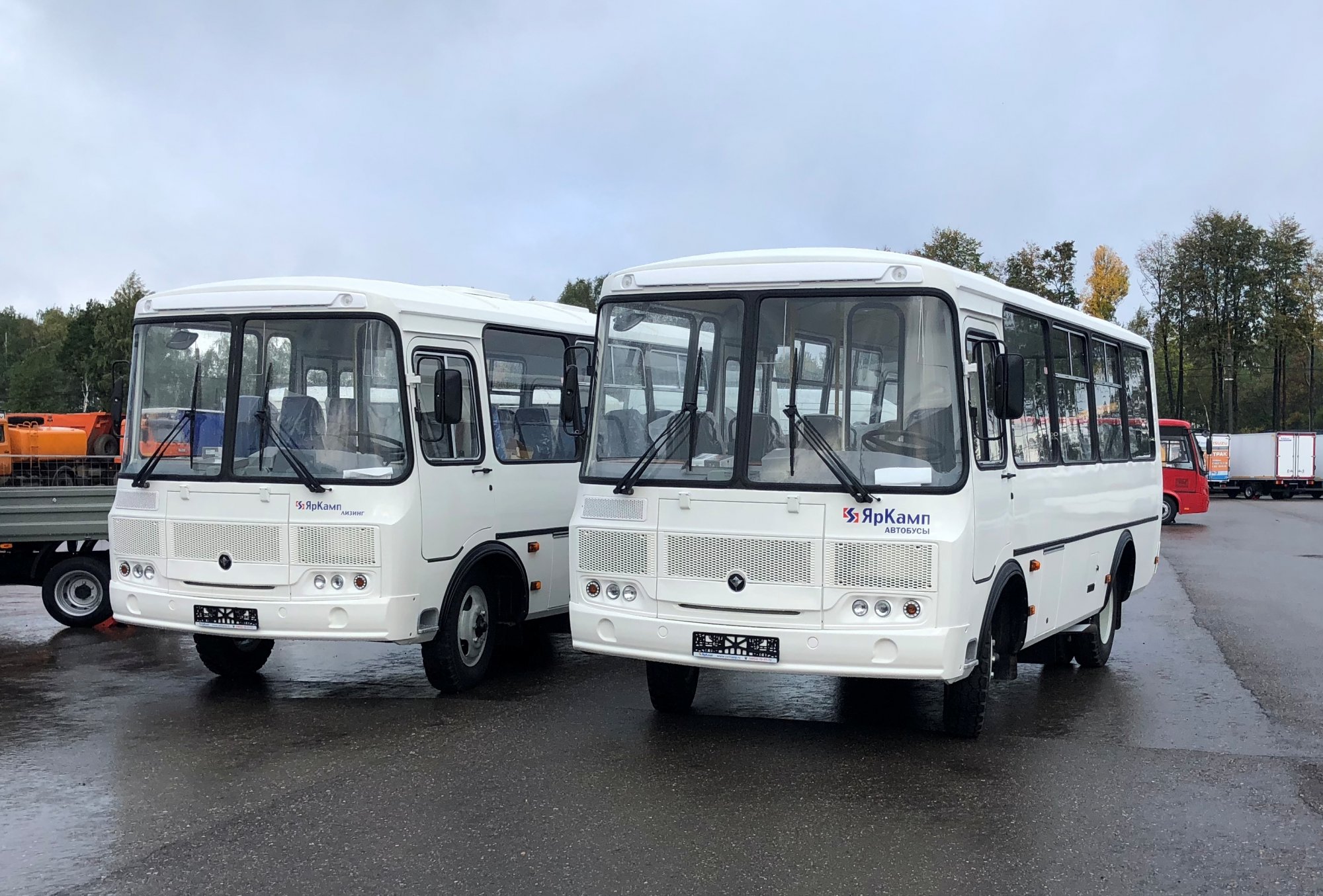 Два автобуса ПАЗ 32053 отгружены на правах финансовой аренды