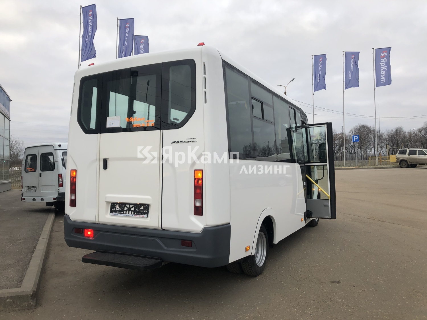 "ЯрКамп-Лизинг" произвел передачу автобуса ГАЗ-А60R42 в финансовую аренду