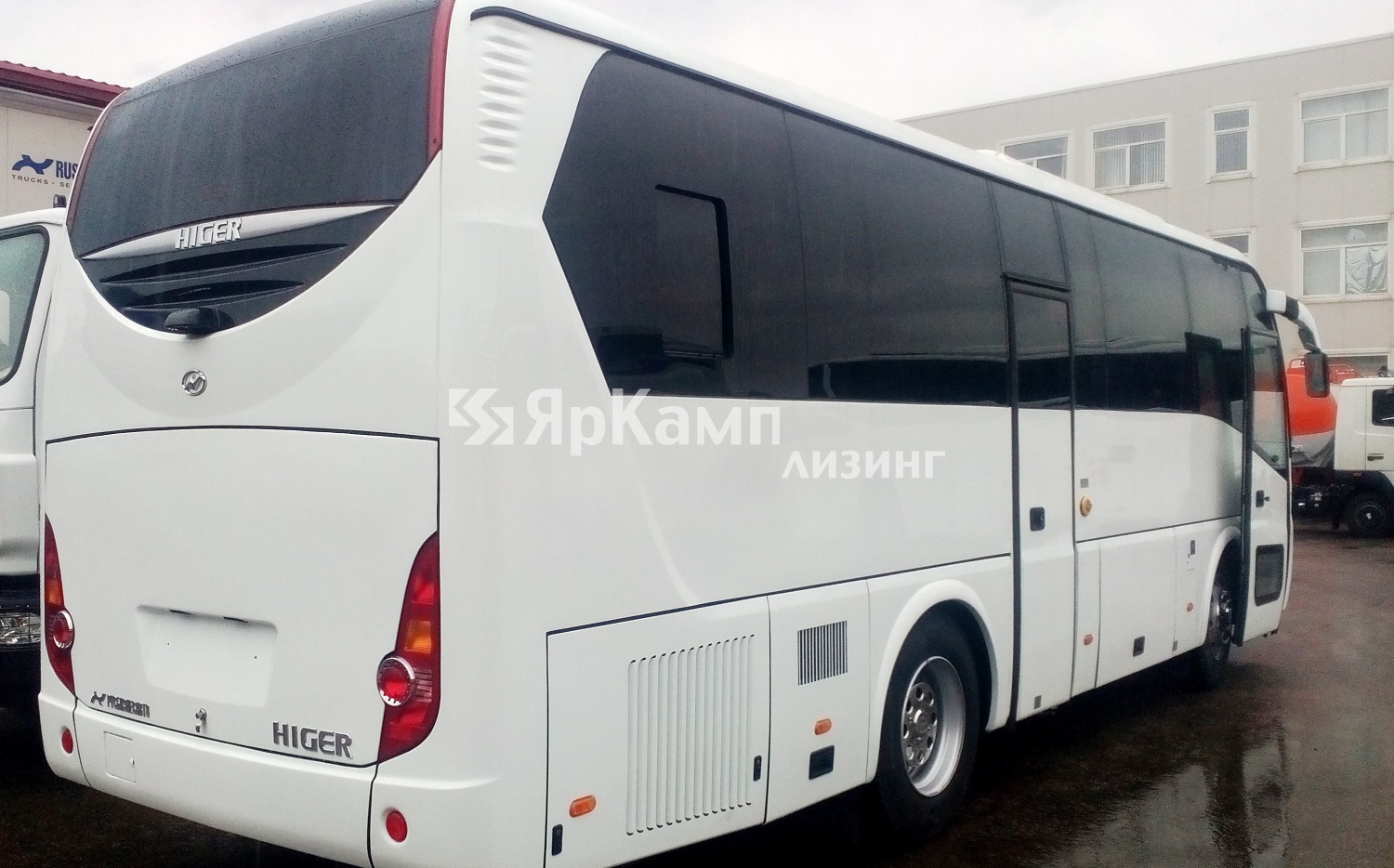 Автобус туристический HIGER  KLQ 6928Q передан в лизинг