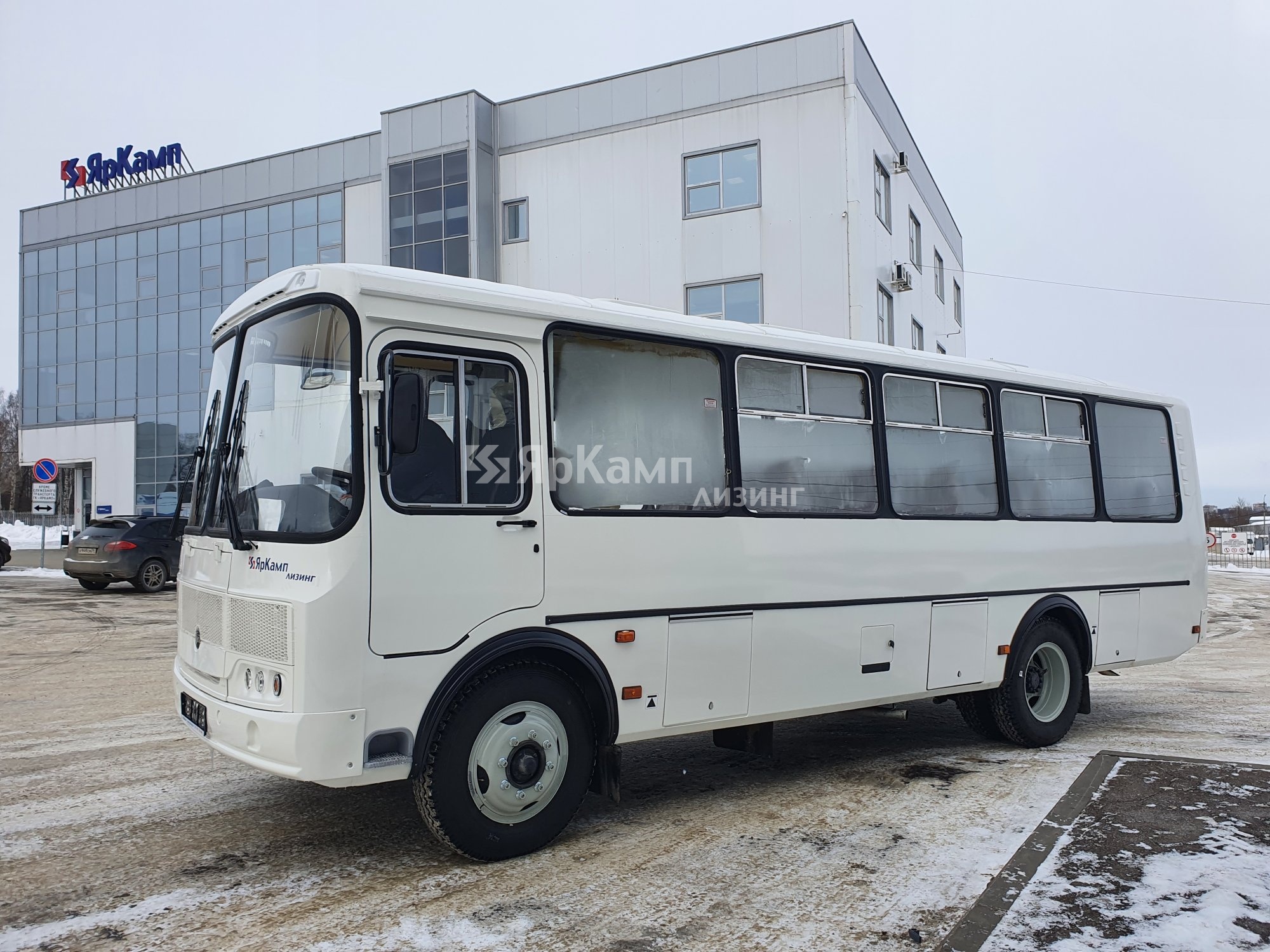 Автобус ПАЗ 4234-04 отгружен на условиях финансовой аренды