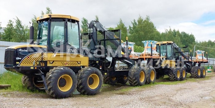 «ЯрКамп-Лизинг» передал в лизинг два форвардера Eco Log 574C 2014 года выпуска в Костромскую область