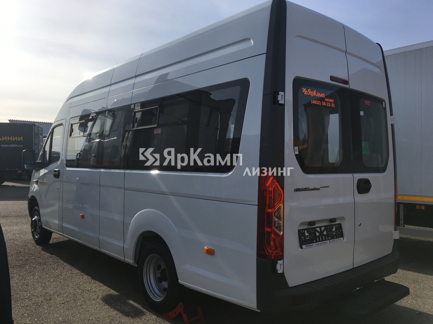 Автобус ГАЗель Next ЦМФ (ГАЗ-A65R32) передан в лизинг